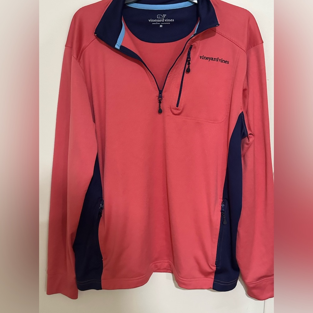 EUC Vineyard Vines Pullover